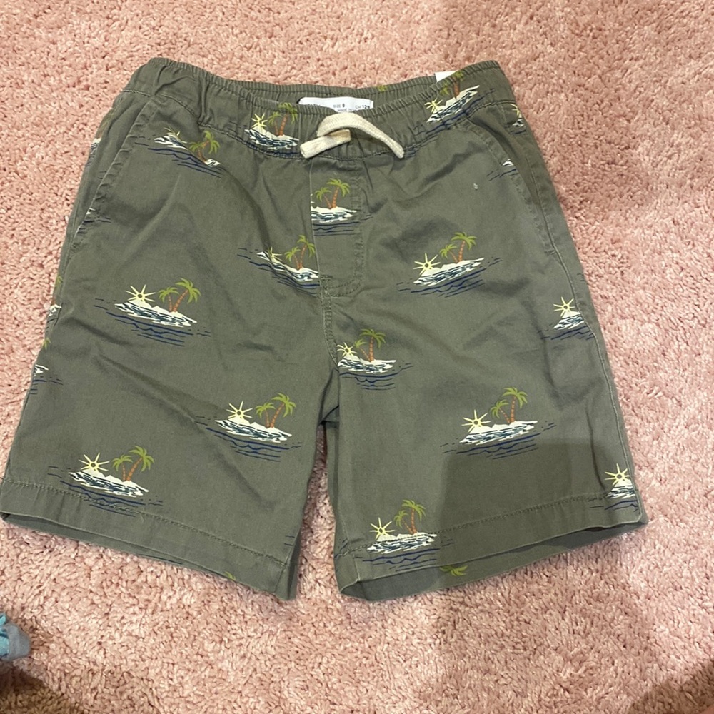 New with tags boys size 8 zara shorts